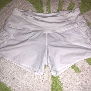 Lululemon shorts size 4